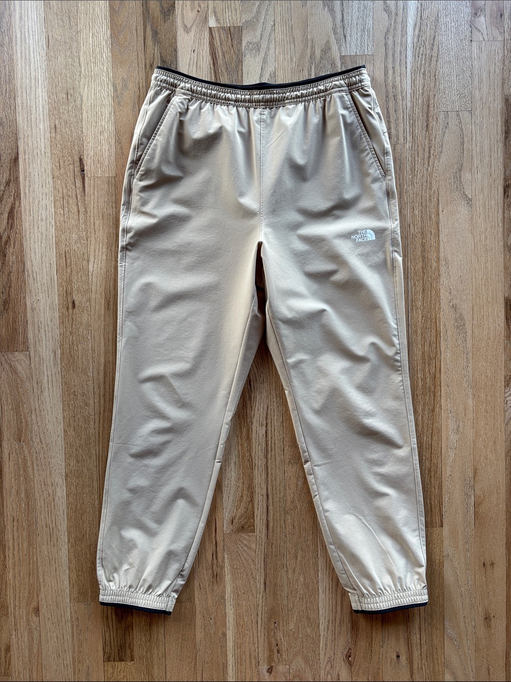Wander Jogger Tan